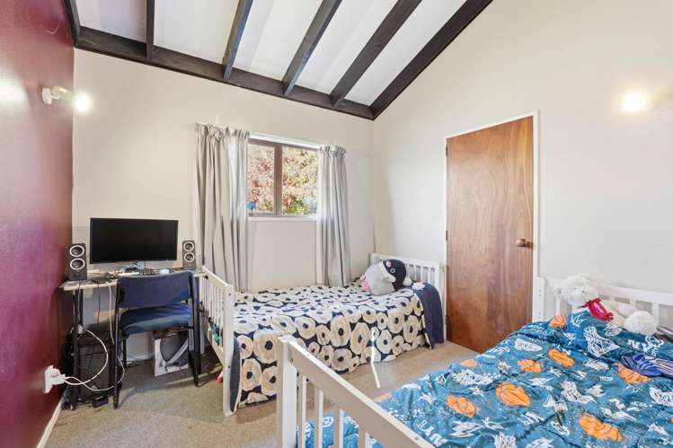 29 Exeter Crescent Springvale_8