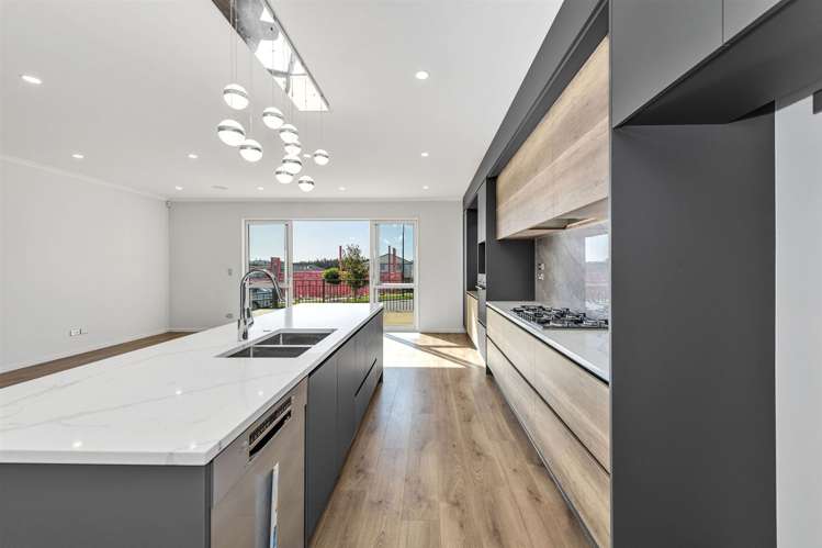 88 Koromeke Street Flat Bush_6