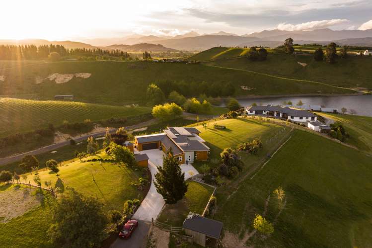 286 Delta Lake Heights Renwick_19