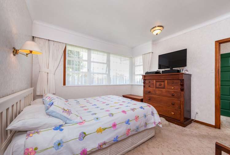 3 Wakeling Avenue Te Atatu South_13