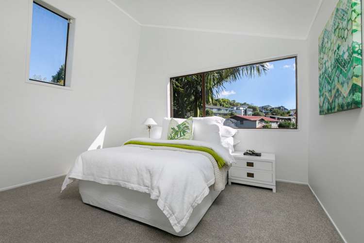 1/24 Wisteria Way Mairangi Bay_21