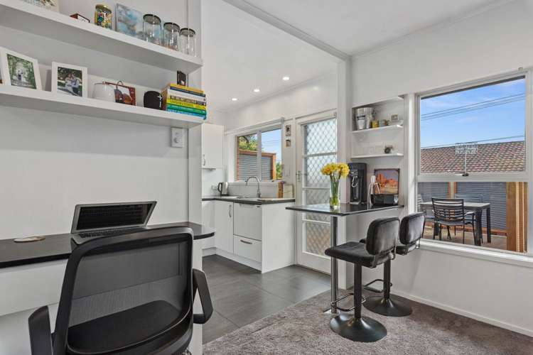 2/9 Roberts Avenue Bayswater_6