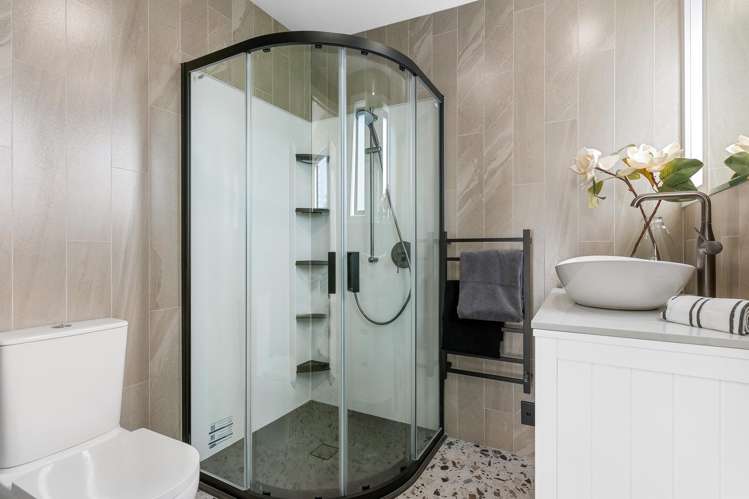 20A Mongorry Place Mount Roskill_37