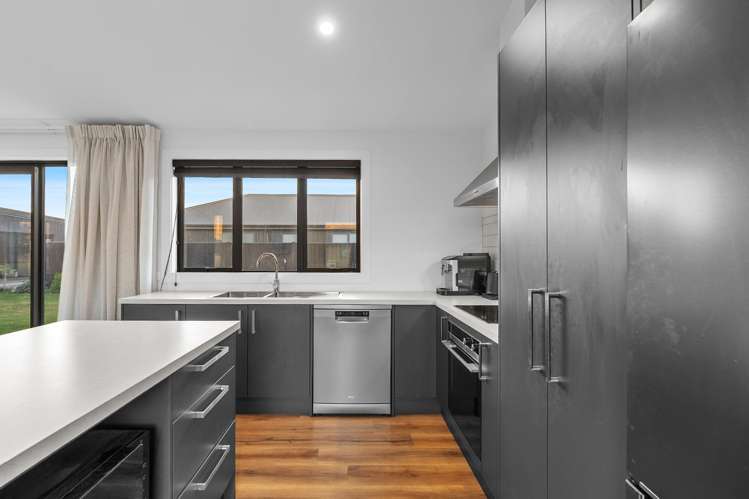 101 Burdon Loop Lake Hawea_7