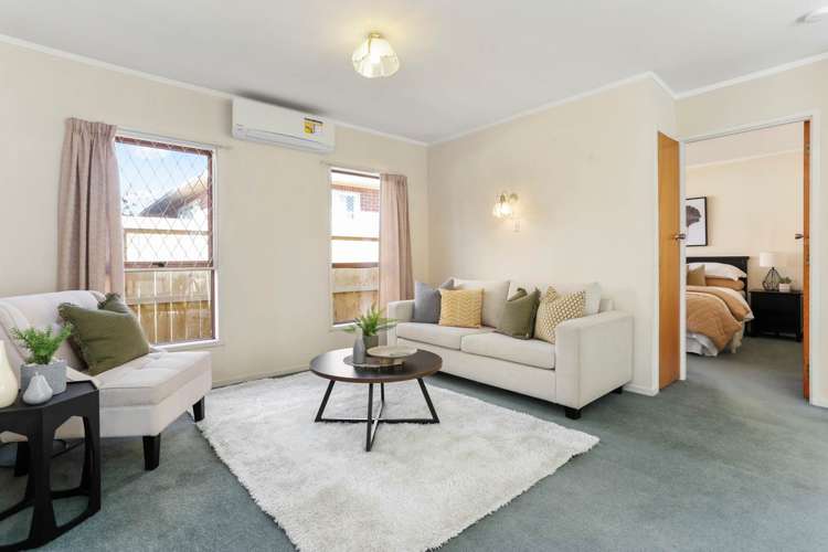 2/52 Harlston Road Mount Albert_3