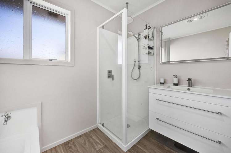 16 Reid Avenue Hawera_13