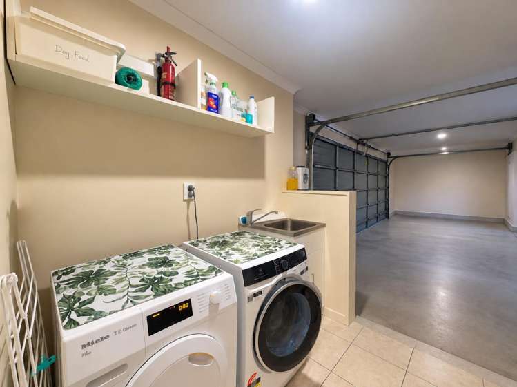 5 Parkwood Place Huntington_16