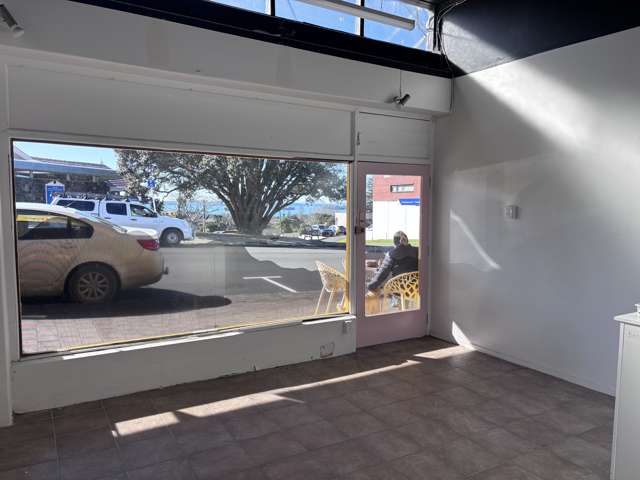 3/37 Picton Street Howick_2