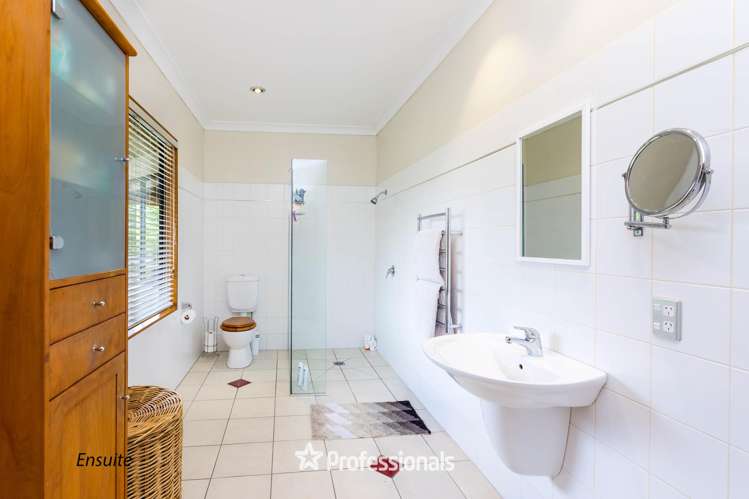 118 Colletts Road Mangaroa_18