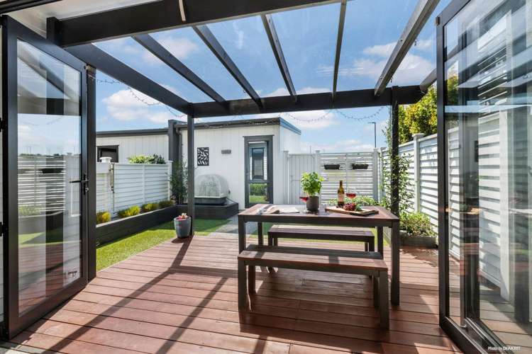 176 Seventh View Avenue Beachlands_9