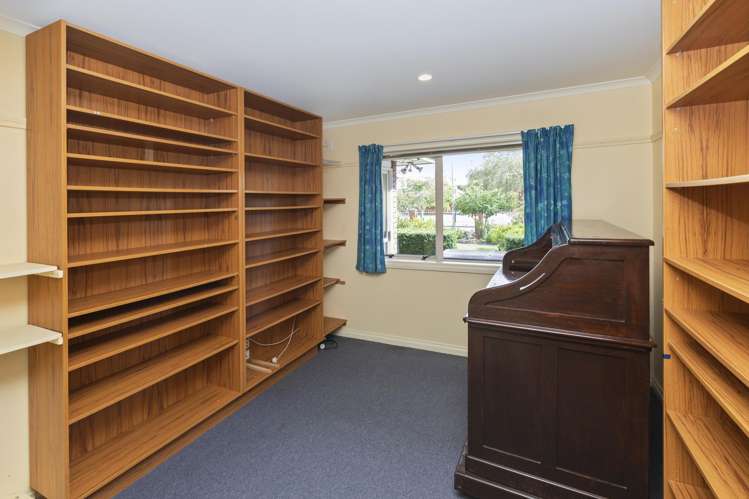 149 Regent'S Park Drive Casebrook_13