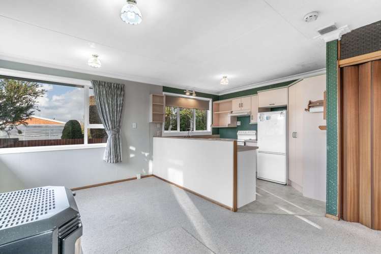 165 Layard Street Windsor_13