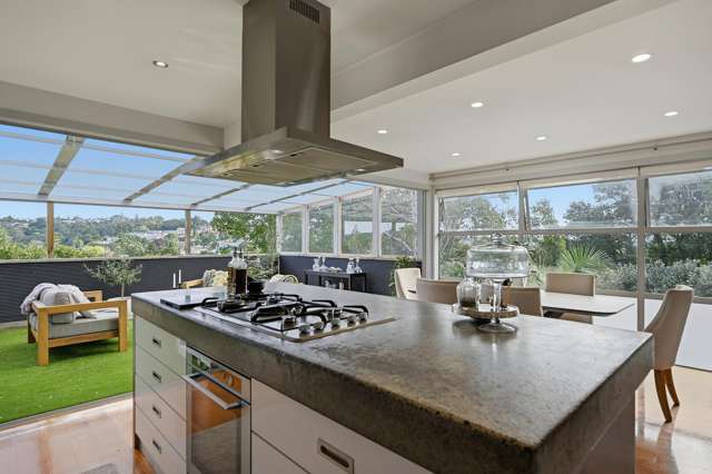 1&2/149 Eskdale Road Birkdale_4