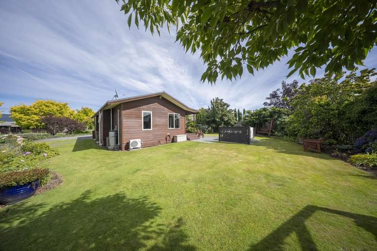 13 and 15 Melland Place Te Anau_47
