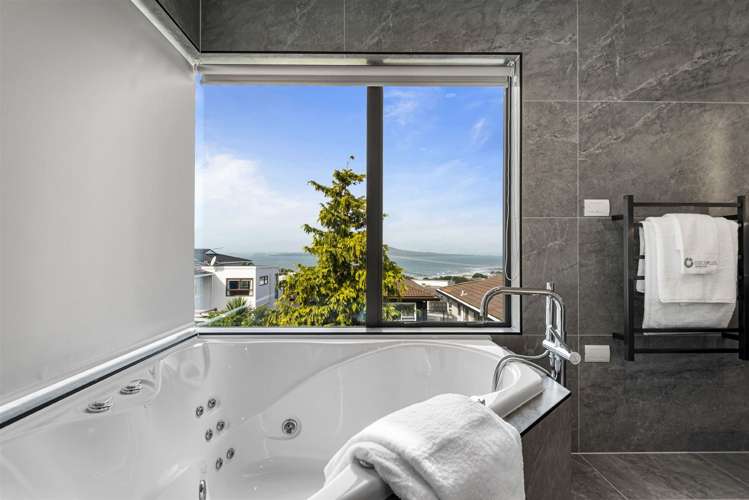 17c Heathcote Road Castor Bay_18