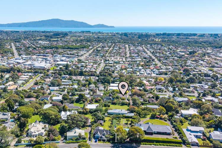 53 Seddon Street Waikanae_17