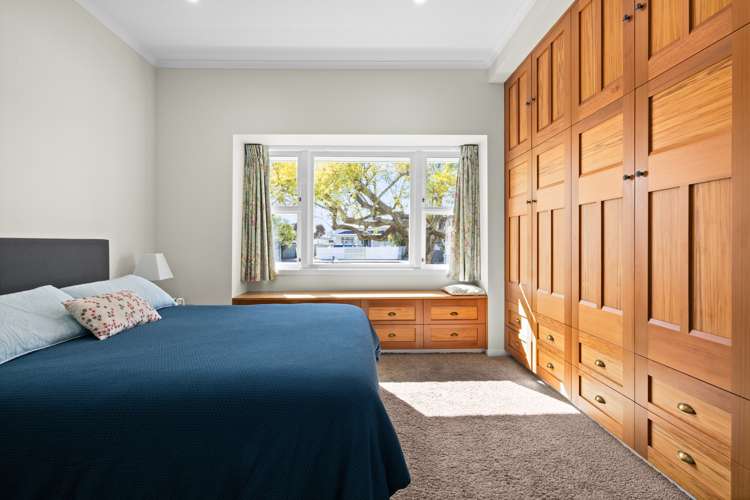 54 Nelson Crescent Napier South_8