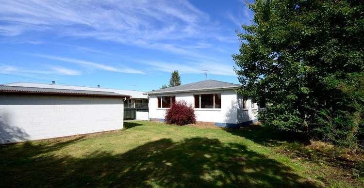 87 Alford Forest Road Allenton_14