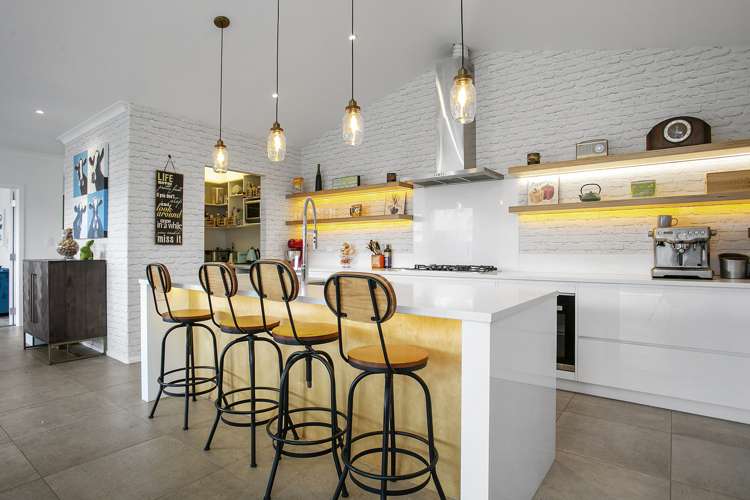 65 Alan Livingston Drive Cambridge_7