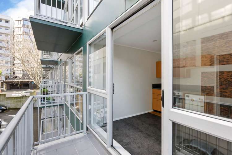 3j/189 Hobson Street Auckland Central_12