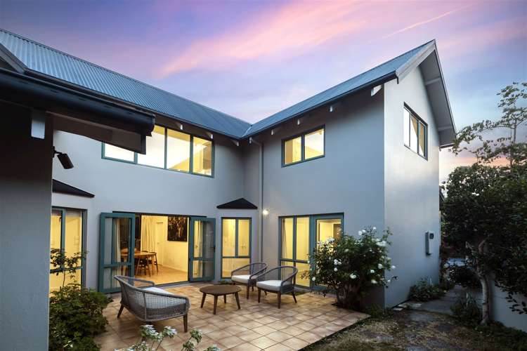 16 Ngahere Street Fendalton_22