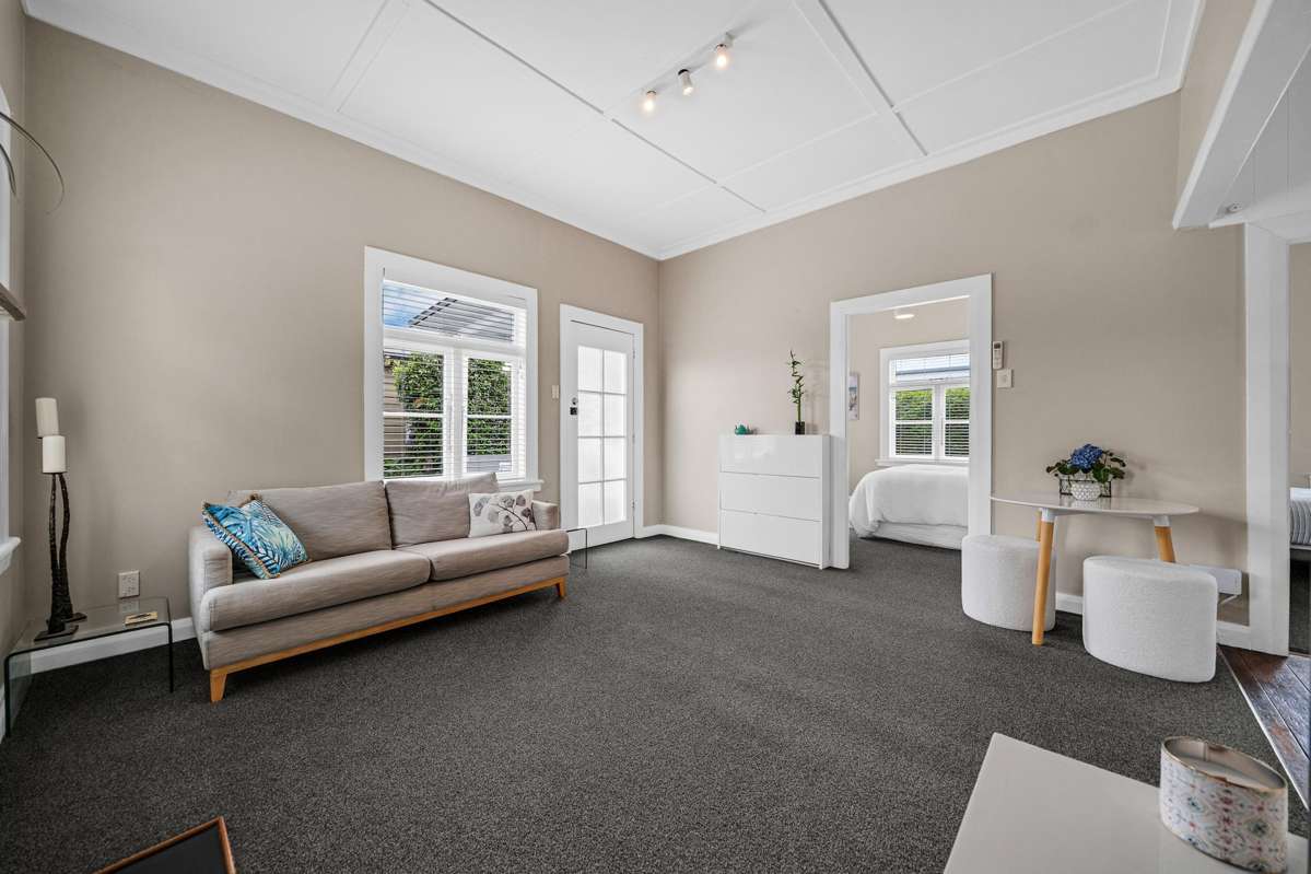 14 Henderson Avenue_3