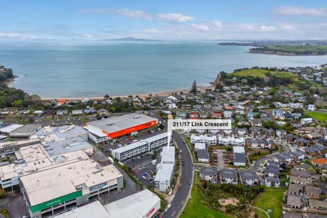 211/17 Link Crescent Stanmore Bay_2