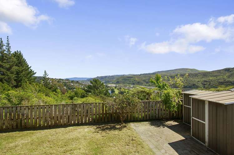 2/13 McManaway Grove Stokes Valley_15