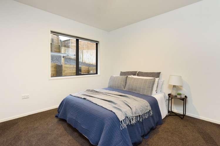 195 Ballintoy Park Drive Welcome Bay_13