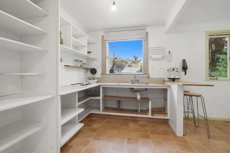 1/6 Everest Street Devonport_13