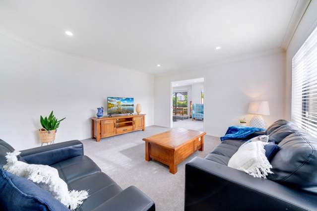 71 Baverstock Road Flat Bush_1