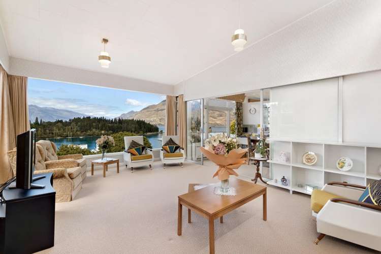 36 Man Street Queenstown_18