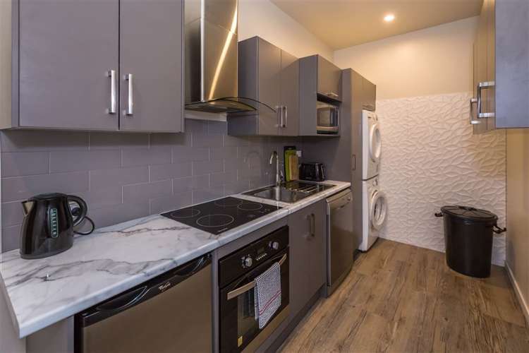 23 Devonport Lane Saint Albans_12