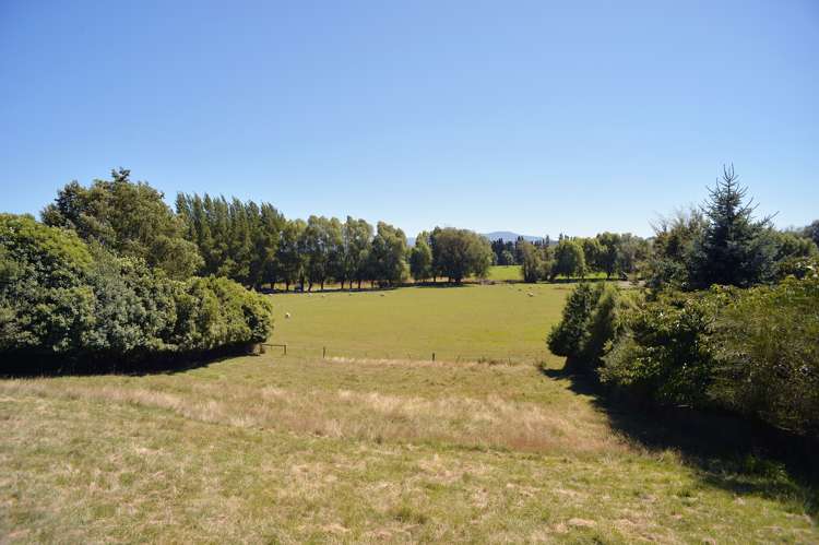 1694 Cust Road Cust_3