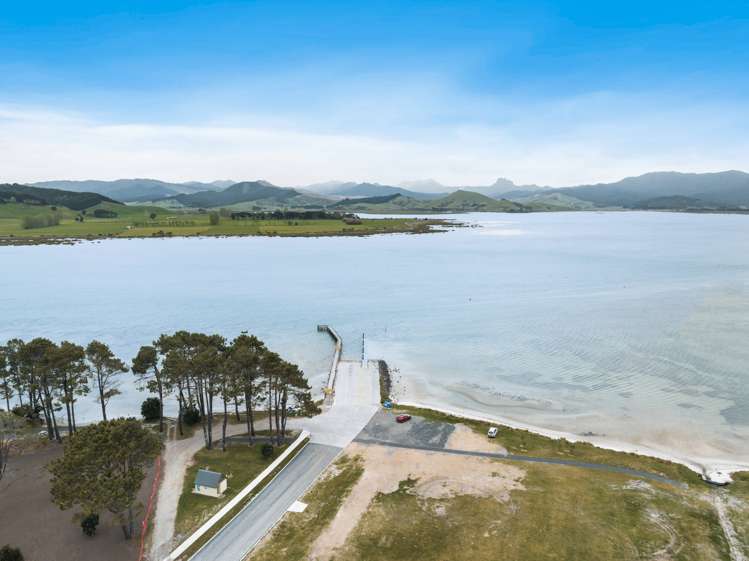 202 Harbour Drive Matarangi_24