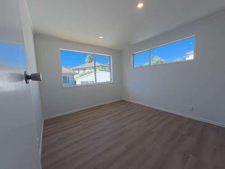 81 Glenvar Road Torbay_18