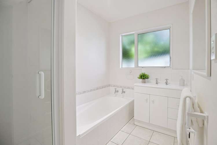 36b Charlotte Street Stanmore Bay_10