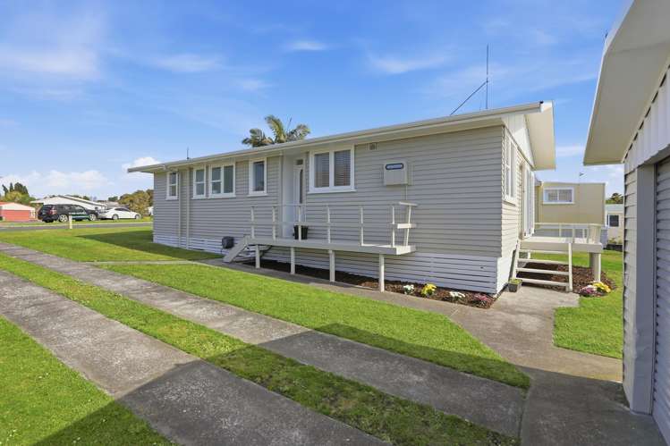 9 Gray Avenue Te Puke_17