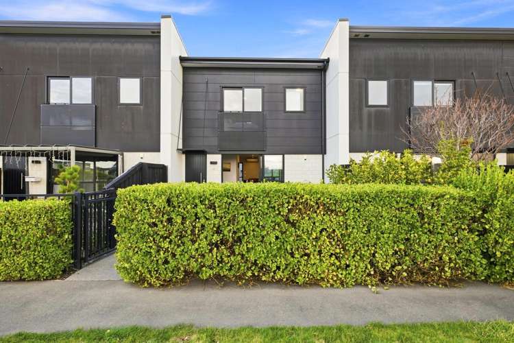 18 Brian Keogh Lane Wigram_23