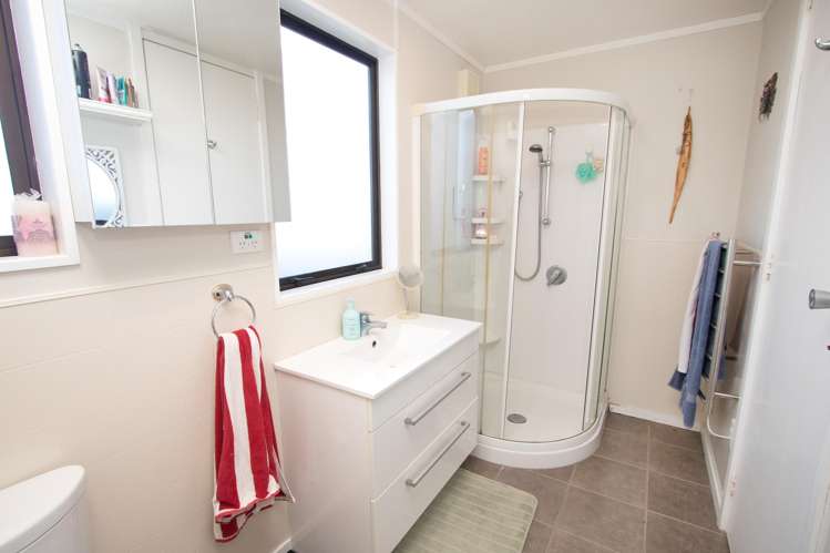 2 Murdoch Place Mayfield_17