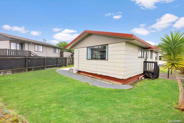 1/61 Redcrest Avenue Red Hill_1