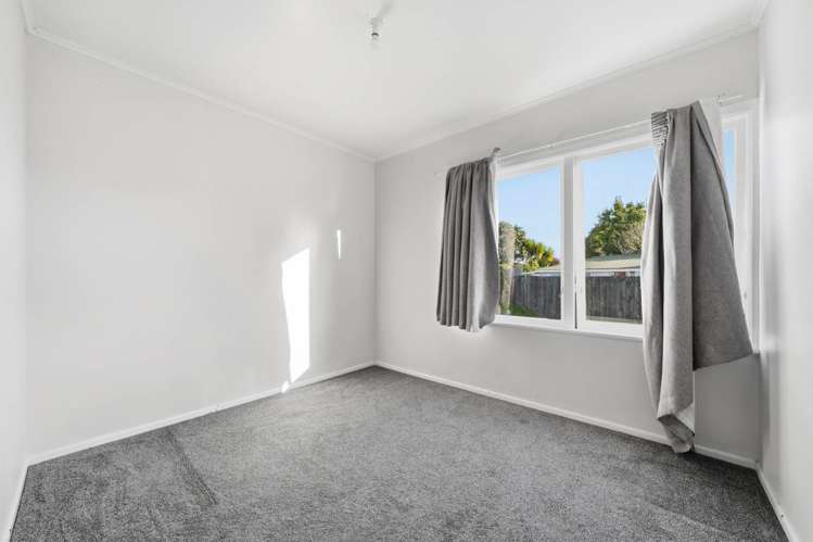 24 President Avenue Papakura_7