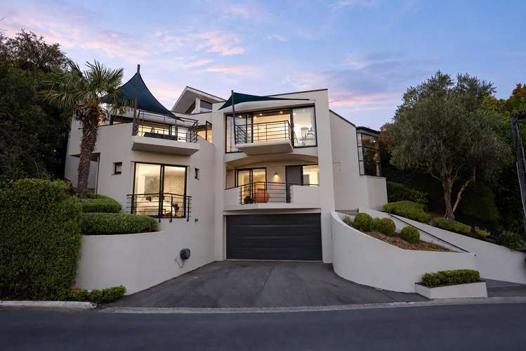 35A Te Awakura Terrace Mount Pleasant_31