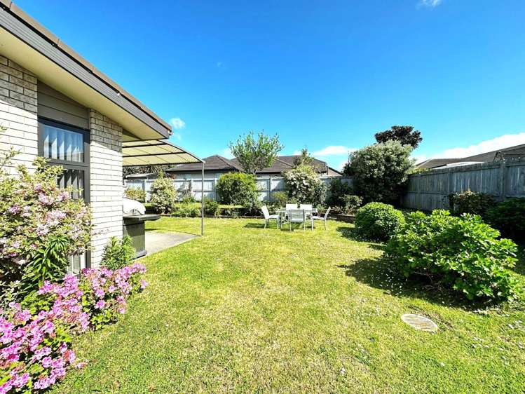 53 Sunningdale Street Wattle Downs_18