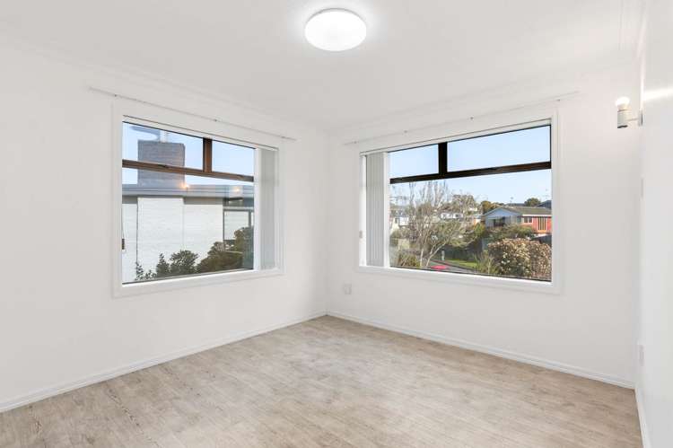 26 Widmore Drive Massey_17