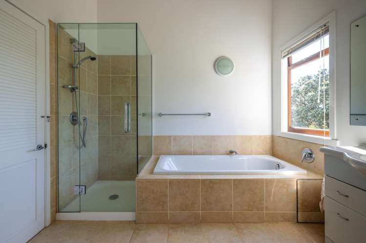 5 Kennedy Point Road Kennedy Point_16