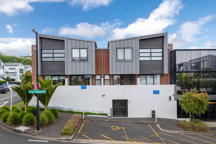 27/4 Stables Lane Silverdale_21