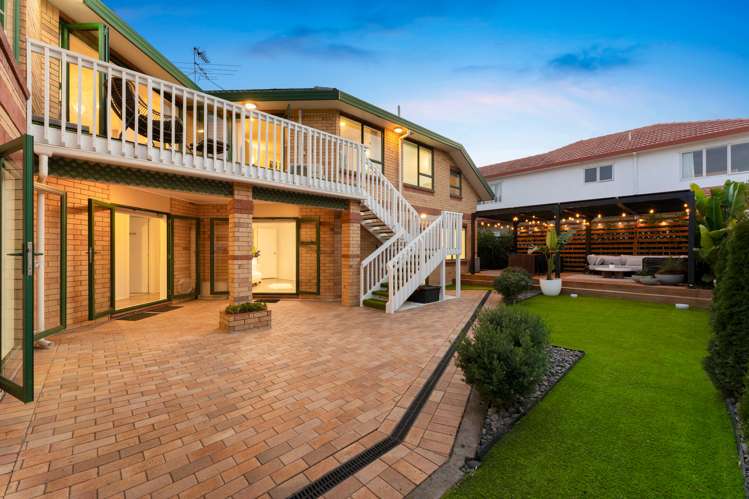 8 Vinograd Drive Te Atatu Peninsula_7