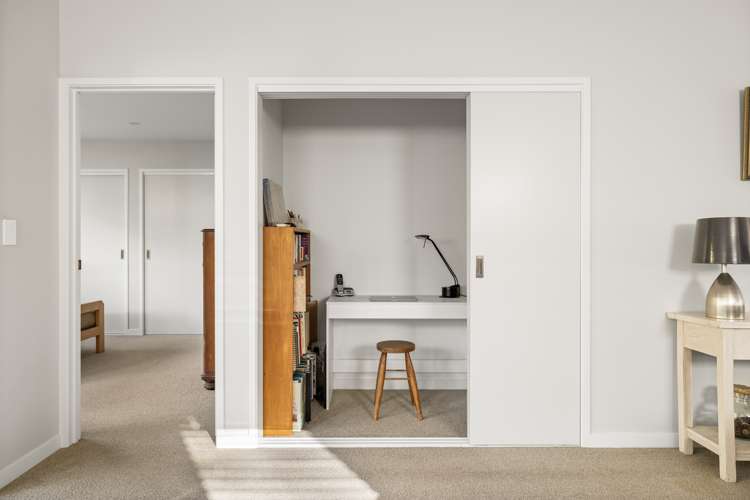 34 Saint Pauls Drive Brookfield_15