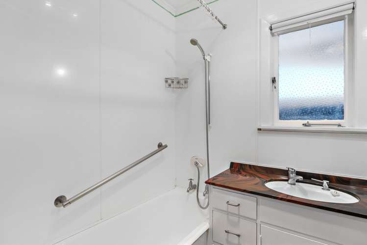 15 Shortt Avenue Mangere Bridge_3